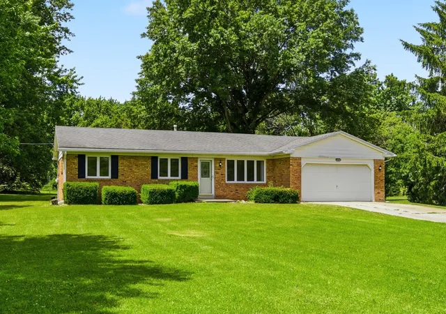 Homes for sale in New Carlisle, IN | 6266 N 900 E, New Carlisle, IN 46552 | MLS# 840830