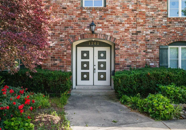 52nd image of 1242 Melbrook Dr, Munster, IN 46321 | MLS# 842050