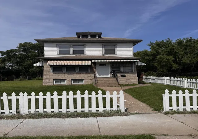 2nd image of 564 Carolina St, Gary, IN 46402 | MLS# 841473
