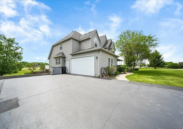Homes for sale in Cedar Lake, IN | 11685 Belmont Pl, Cedar Lake, IN 46303 | MLS# 840864