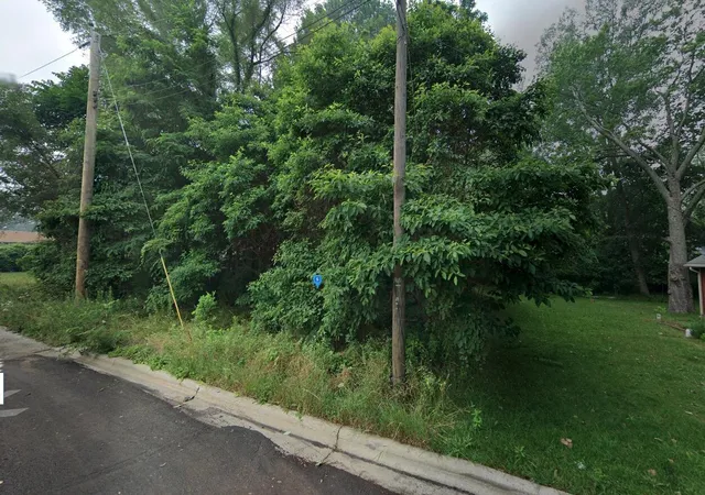2nd image of 615 Widaman St, Warsaw, IN 46580 | MLS# 840818