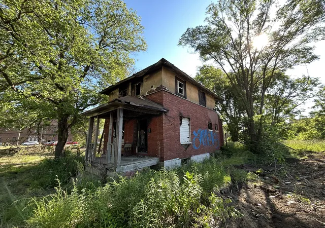 Photo 2 of Single family home for sale at 547 Madison St, Gary, IN 46402 | MLS# 840876 | Listing updated on 2026-06-18