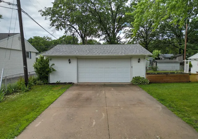 Homes for sale in Michigan City, IN | 238 Walnut St, Michigan City, IN 46360 | MLS# 840877