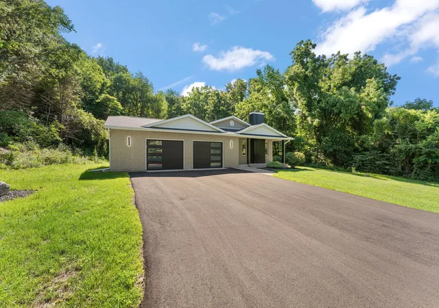 Homes for sale in Michigan City, IN | 1811 N Country Ln, Michigan City, IN 46360 | MLS# 841024