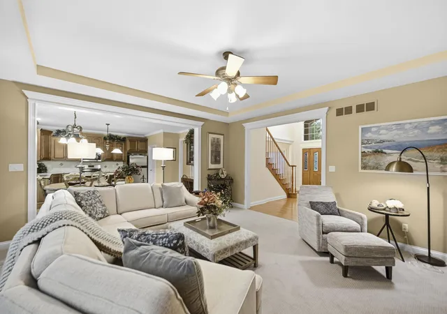 4th image of 1129 Wellington Ter, Schererville, IN 46375 | MLS# 841007