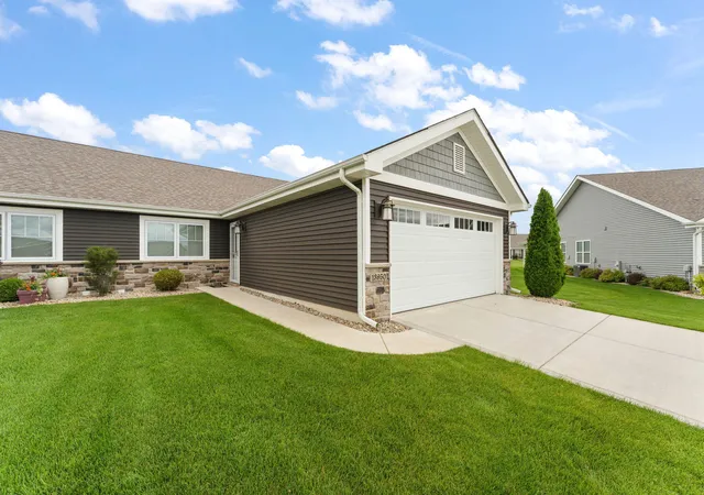 1st image of 13950 Nantucket Dr, Cedar Lake, IN 46303 | MLS# 840964