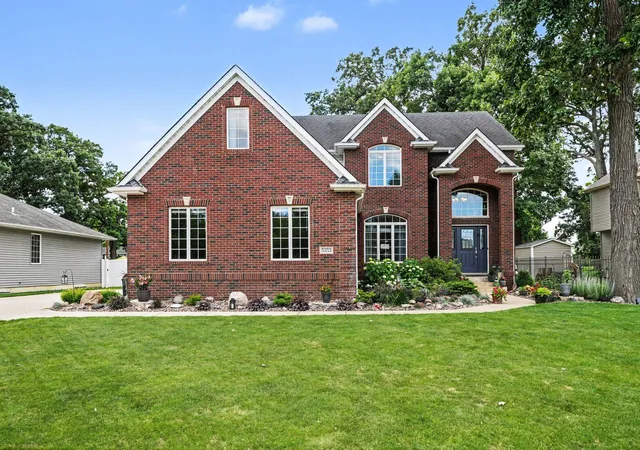 Homes for sale in Schererville, IN | 5353 72nd Ave, Schererville, IN 46375 | MLS# 840977