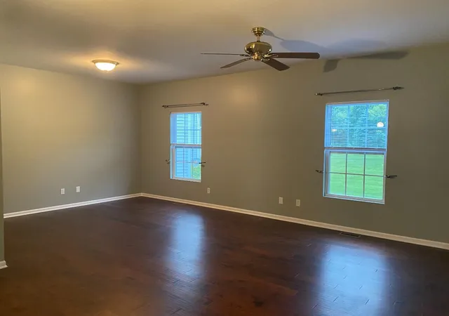 2nd image of 219 Prestwick Dr #A, Valparaiso, IN 46385 | MLS# 840897