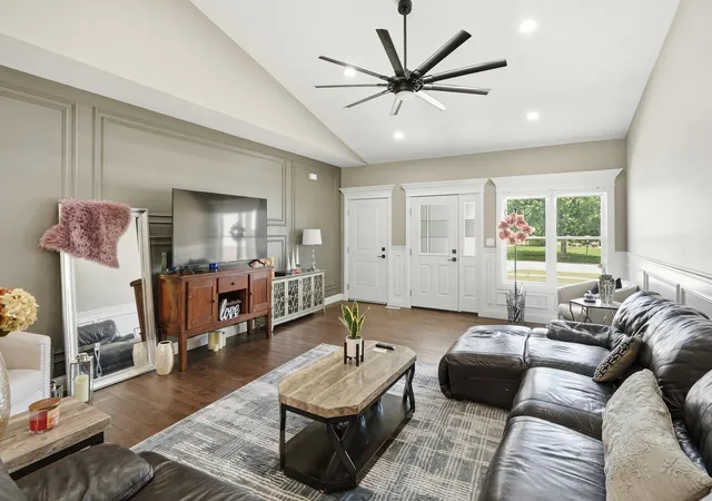 2nd image of 1519 E 177th Ct, Lowell, IN 46356 | MLS# 840967