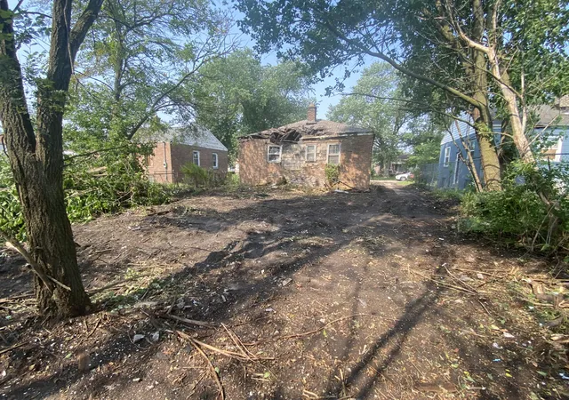 2nd image of 2221 Kentucky St, Gary, IN 46407 | MLS# 840912
