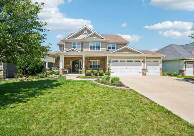 Photo 1 of Single family home for sale at 145 Ridgeview Dr, Valparaiso, IN 46385 | MLS# 840953 | Listing updated on 2026-09-16