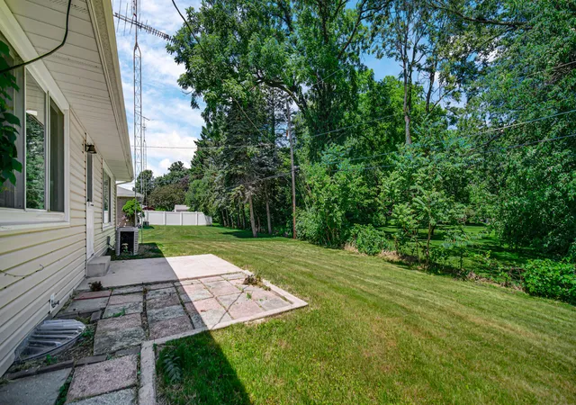 Homes for sale in La Porte, IN | 603 W 13th St, La Porte, IN 46350 | MLS# 840981