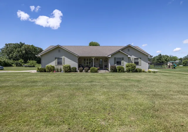 Homes for sale in La Porte, IN | 3381 E 300 S, La Porte, IN 46350 | MLS# 840994