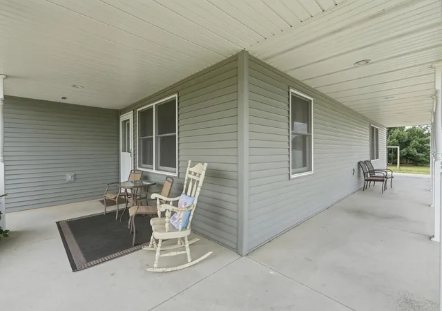 Homes for sale in De Motte, IN | 320 Ironwood St Nw, De Motte, IN 46310 | MLS# 841014