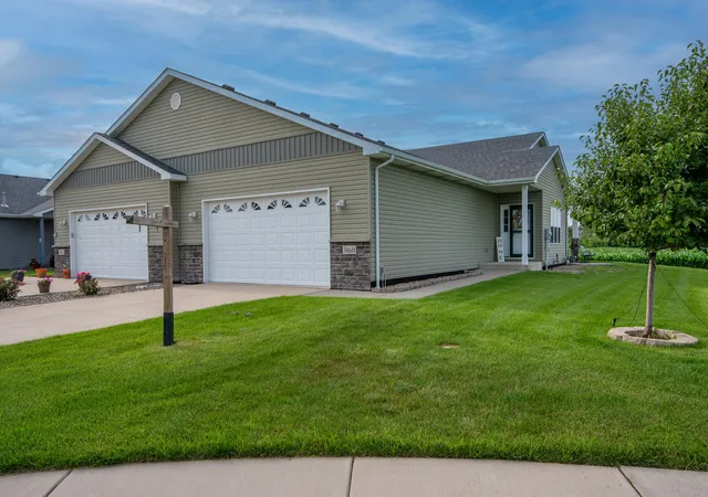 2nd image of 3860 Stadium St, Portage, IN 46368 | MLS# 842175
