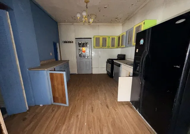 4th image of 302 E Main St, Medaryville, IN 47957 | MLS# 841210