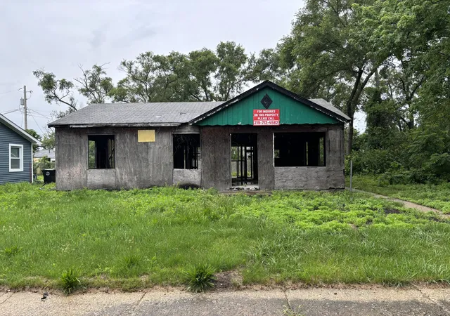 Photo 3 of Single family home for sale at 1164 Decatur St, Gary, IN 46403 | MLS# 841047 | Listing updated on 2026-07-11