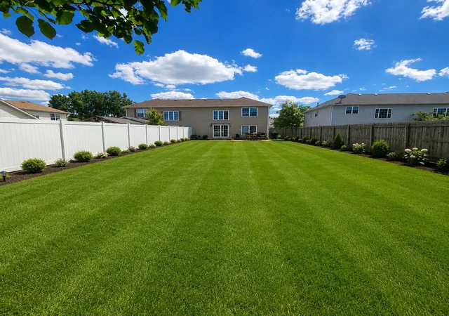 17th image of 346 Fox Trail Ct, Hobart, IN 46342 | MLS# 841050