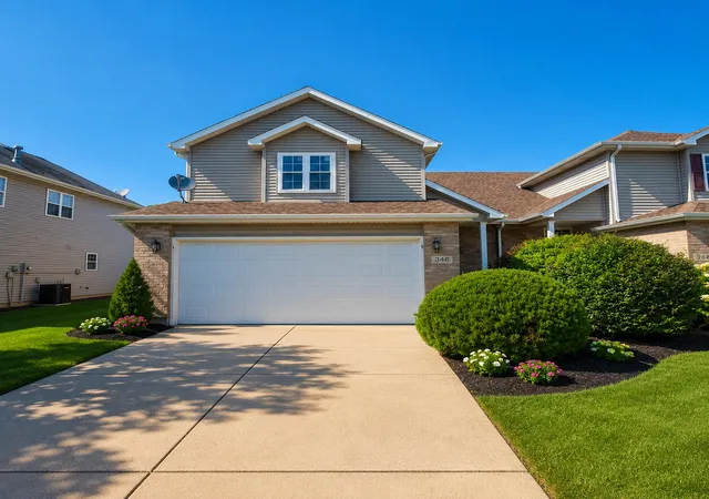 1st image of 346 Fox Trail Ct, Hobart, IN 46342 | MLS# 841050