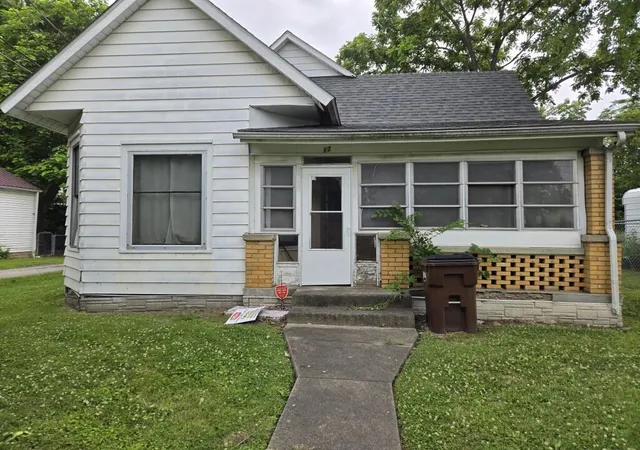 Homes for sale in North Vernon, IN | 17 N Gum St, North Vernon, IN 47265 | MLS# 841059