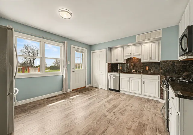 5th image of 275 S State Rd 2, Hebron, IN 46341 | MLS# 841084
