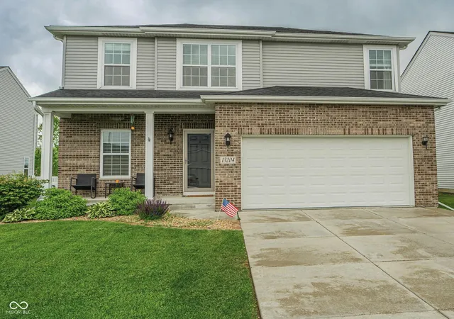 Homes for sale in Crown Point, IN | 13204 Roosevelt Pl, Crown Point, IN 46307 | MLS# 841114