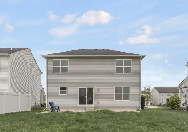 Homes for sale in Crown Point, IN | 13204 Roosevelt Pl, Crown Point, IN 46307 | MLS# 841114