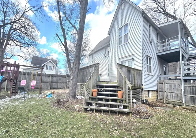 2nd image of 244 Burnham St, Lowell, IN 46356 | MLS# 841113