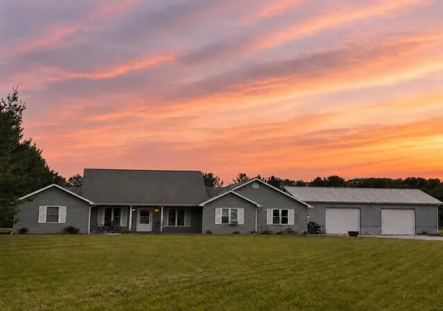 Homes for sale in Wheatfield, IN | 9188 County Road 200 W, Wheatfield, IN 46392 | MLS# 841646