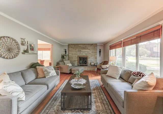 4th image of 1210 Park Dr, Munster, IN 46321 | MLS# 841812