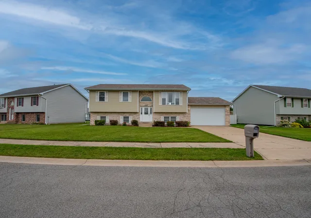 1st image of 3073 Ramblewood St, Portage, IN 46368 | MLS# 843302
