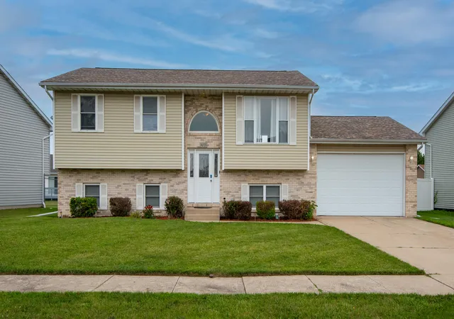 2nd image of 3073 Ramblewood St, Portage, IN 46368 | MLS# 843302
