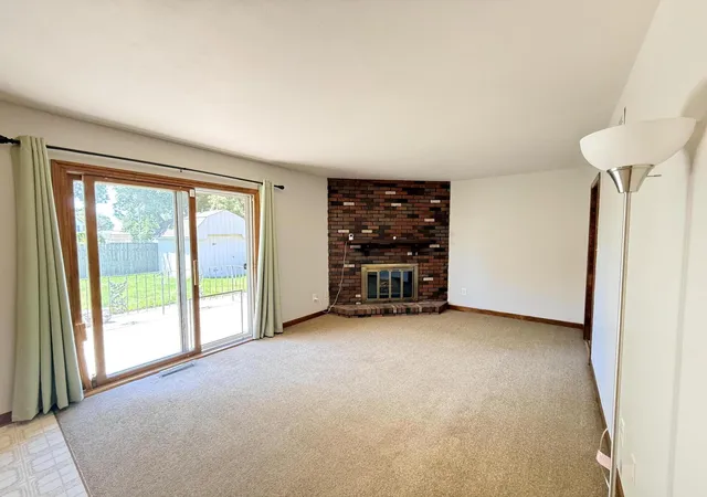 Homes for sale in Crown Point, IN | 1619 W 95Th Ave, Crown Point, IN 46307 | MLS# 841201