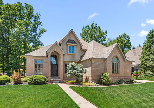 1st image of 2505 Inverness Dr, Valparaiso, IN 46383 | MLS# 842061