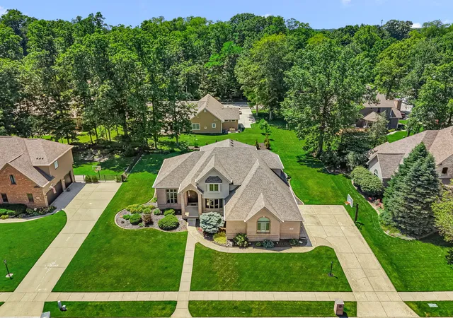 37th image of 2505 Inverness Dr, Valparaiso, IN 46383 | MLS# 842061