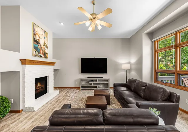 3rd image of 2505 Inverness Dr, Valparaiso, IN 46383 | MLS# 842061