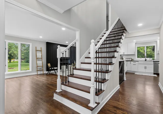 2nd image of 3807 Waxwing Ct, Valparaiso, IN 46383 | MLS# 841344