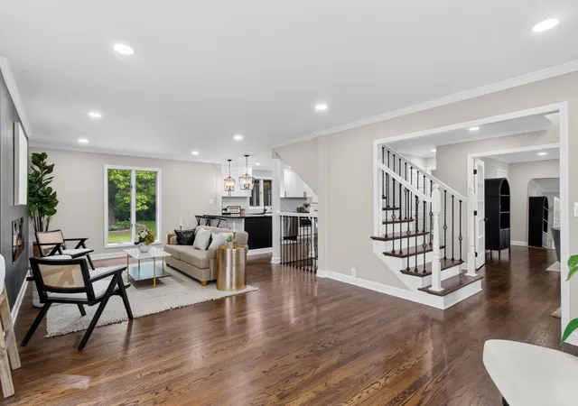 3rd image of 3807 Waxwing Ct, Valparaiso, IN 46383 | MLS# 841344