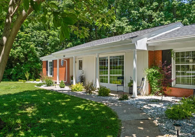 4th image of 161 Sylvan Dr, Valparaiso, IN 46385 | MLS# 841177