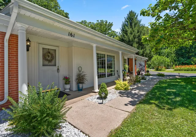 5th image of 161 Sylvan Dr, Valparaiso, IN 46385 | MLS# 841177
