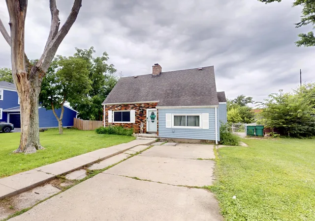 Homes for sale in Merrillville, IN | 3 Sunset Rd, Merrillville, IN 46410 | MLS# 841263