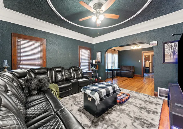 3rd image of 8829 Parrish Ave, Highland, IN 46322 | MLS# 841180