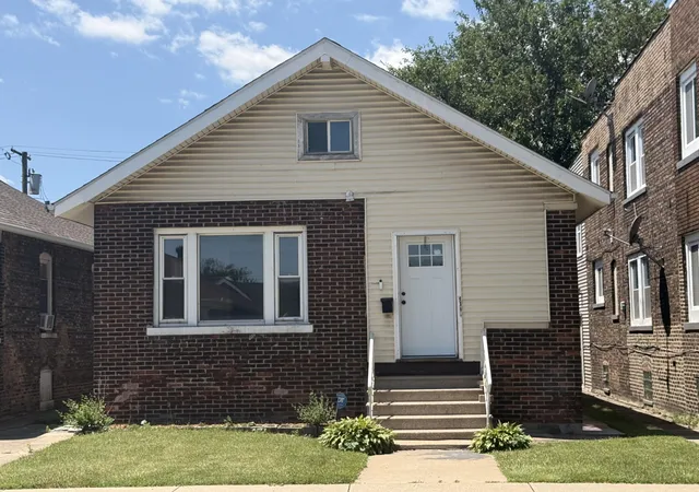 Homes for sale in East Chicago, IN | 3806 Drummond St, East Chicago, IN 46312 | MLS# 841205