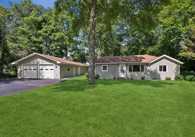 Homes for sale in Michigan City, IN | 4837 E Us Hwy 12, Michigan City, IN 46360 | MLS# 841219