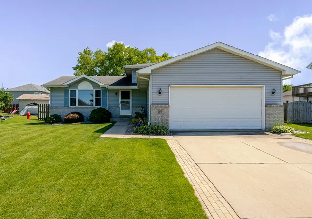 1st image of 183 W 128th Ave, Crown Point, IN 46307 | MLS# 841229
