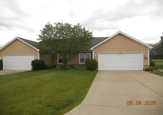 1st image of 10597 Maine Dr, Crown Point, IN 46307 | MLS# 841221