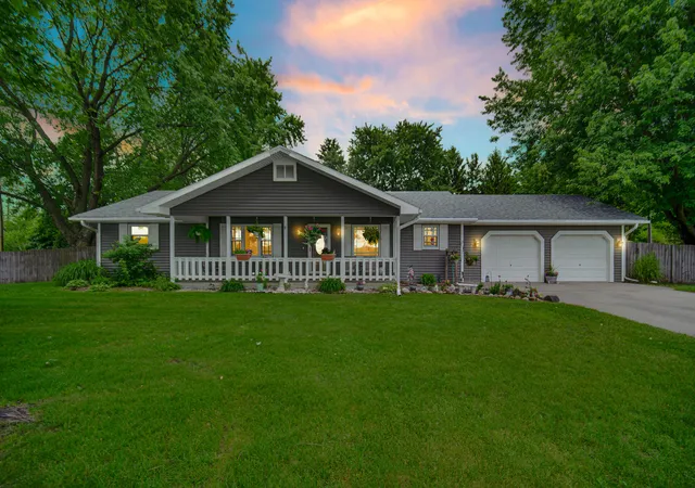 Homes for sale in Wheatfield, IN | 11348 N 400 W, Wheatfield, IN 46392 | MLS# 841234