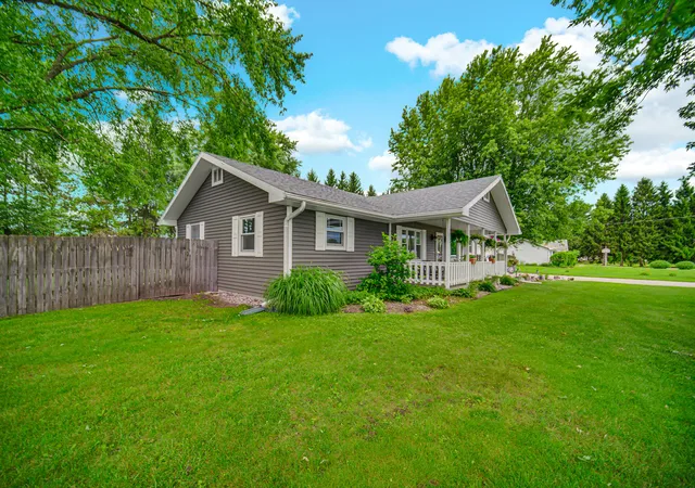 Homes for sale in Wheatfield, IN | 11348 N 400 W, Wheatfield, IN 46392 | MLS# 841234