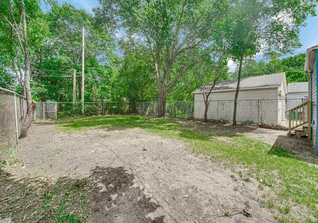 Homes for sale in Lake Station, IN | 3573 Nebraska St, Lake Station, IN 46405 | MLS# 841452