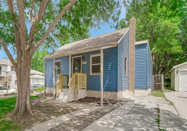 Homes for sale in Lake Station, IN | 3573 Nebraska St, Lake Station, IN 46405 | MLS# 841452